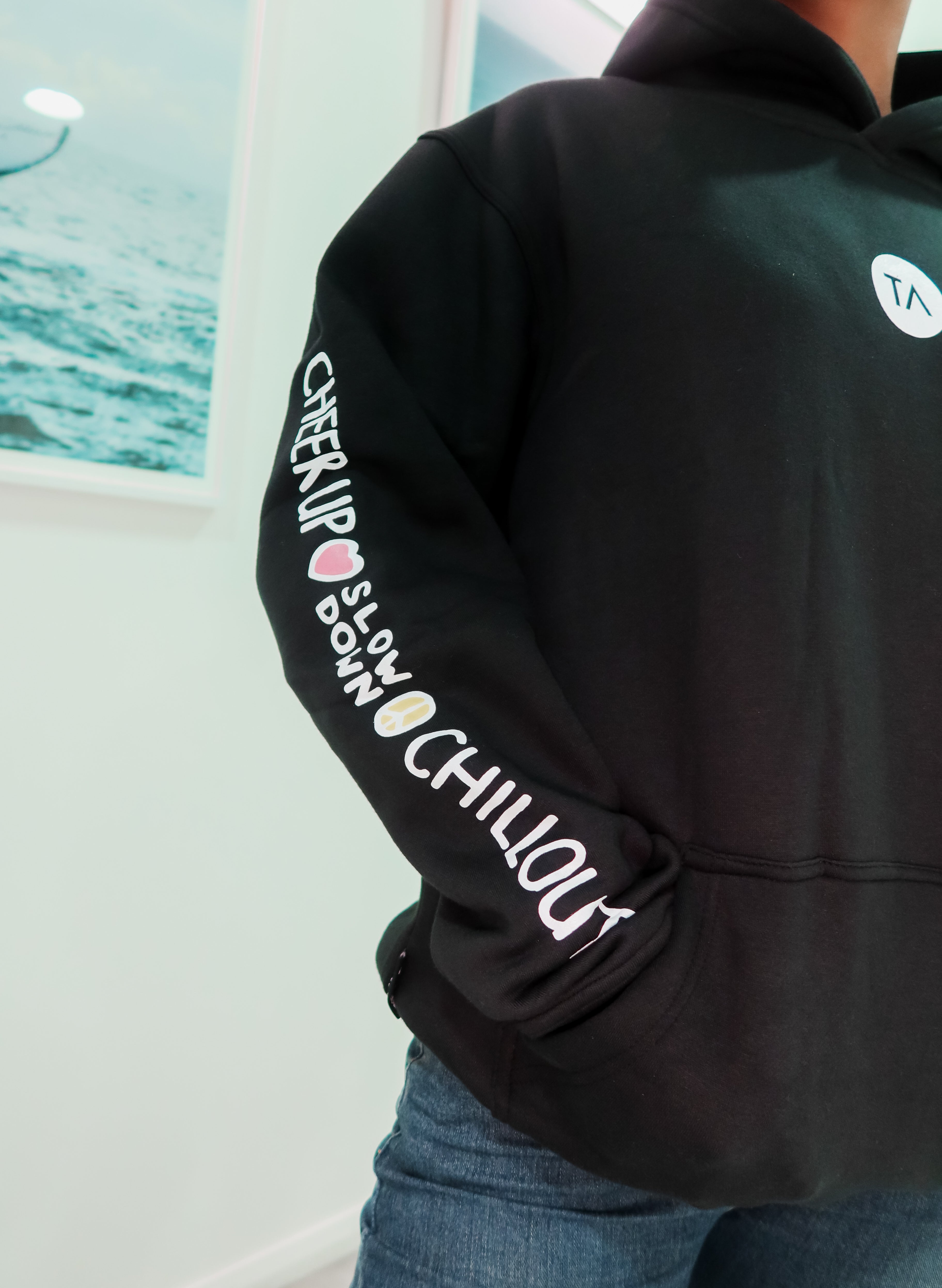 BYRON BAY ADULT BLACK HOODIE